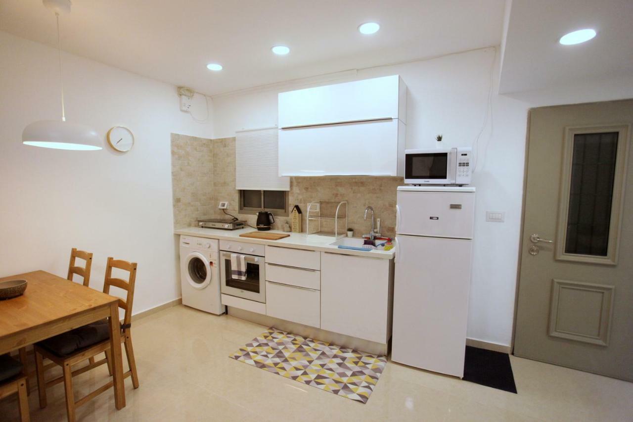 Modern Home In The Heart Of Nachlaot Jérusalem Extérieur photo